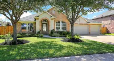 08-11-20001_web 08-11-20001_web