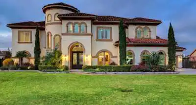 Lakeway-2305-IMG-03_1_1_web Lakeway-2305-IMG-03_1_1_web