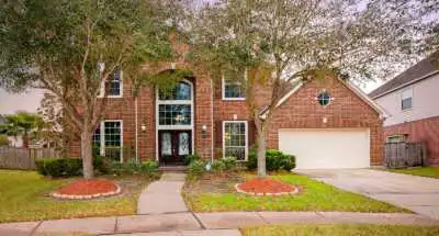 Greenblade_Primary_web Greenblade_Primary_web