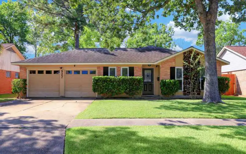 Richvale-927-IMG-01_1_web 927 Richvale Ln