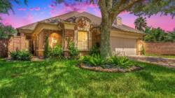 2416 Fairway Pointe Dr