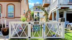907 Winnie St