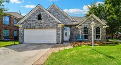 27110 Sunset Pines Dr