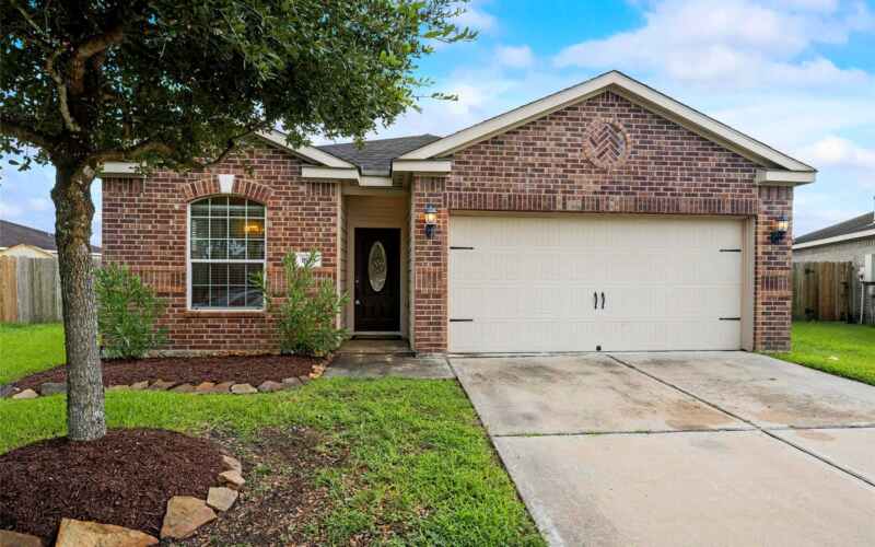 1858 Opal Peach Dr