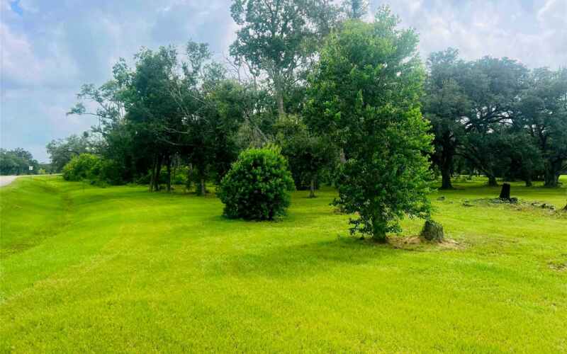 375 Thousand Oaks Dr