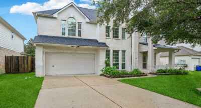 421-White-Oak-Pointe_web 421 White Oak Pointe