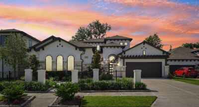 8914 Orchard Cv