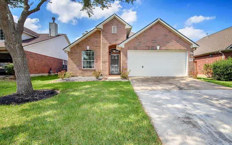 8410 Kirksage Dr