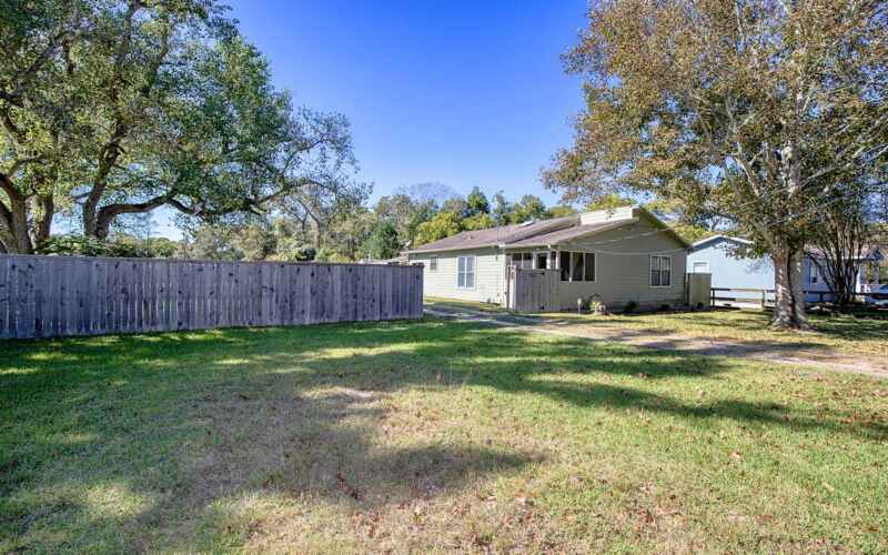 5220-Krueger-Dr_web 5220 Krueger Dr