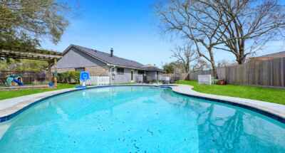 16755-Schooners-Way_web 16755 Schooners Way