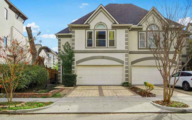 1951-W-Clay-St_web 1951 W Clay St