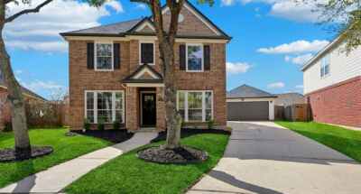 2910-Fountain-Brook-Ct_web 2910 Fountain Brook Ct