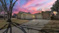 423 Meadowpoint Dr