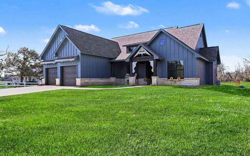 444 Mill Rd