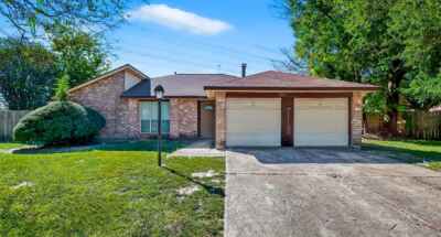 14003-Valley-Grove-Dr_web 14403 Valley Grove Dr