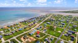 818-Surf-Dr_web 818 Surf Dr