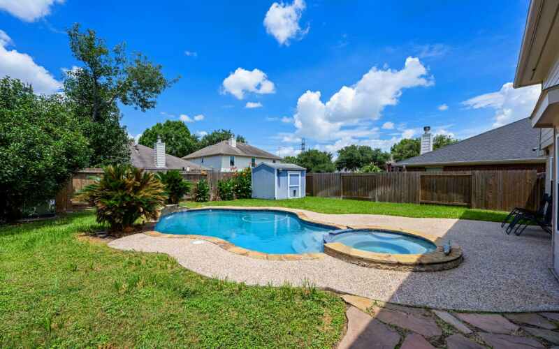 9315-Parkmore-Dr_web 9315 Parkmore Dr