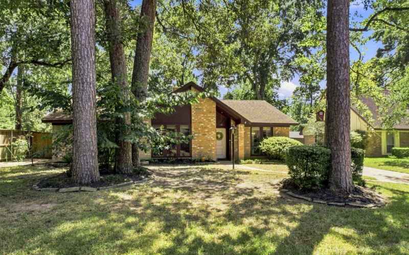 2218 Silver Falls Dr